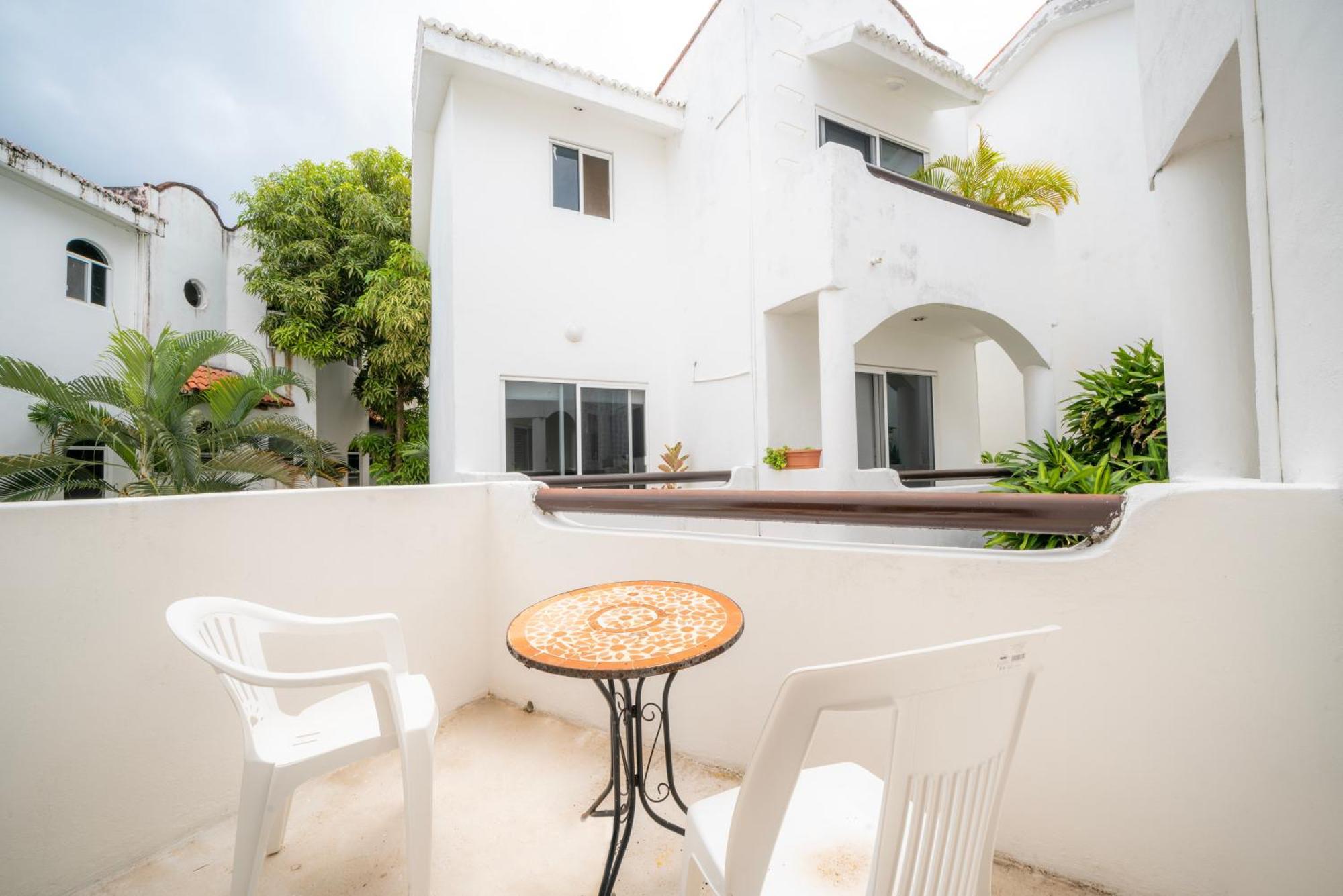 3 Bedroom With Pool - Playacar Phase Ii - At Pakal Complex 21 Сasa de vacaciones
